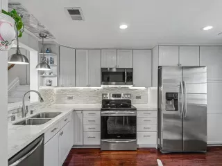 Photo #4: ML82041908 Listing 