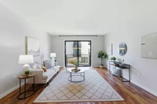 Photo #3: ML82041930 Listing 