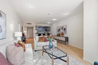 Photo #1: ML82041943 Listing 