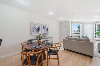 Photo #6: ML82041943 Listing 