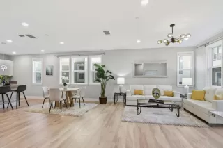 Photo #1: ML82041960 Listing 