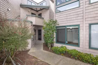 Photo #3: ML82041996 Listing 