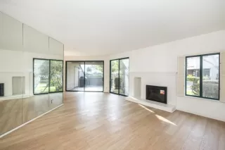 Photo #6: ML82041996 Listing 