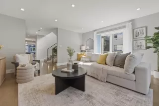 Photo #3: ML82042033 Listing 