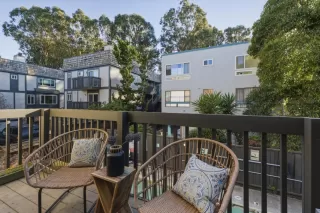 Photo #6: ML82042033 Listing 