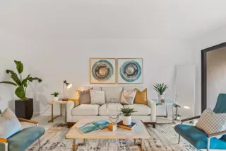 Photo #3: ML82042069 Listing 