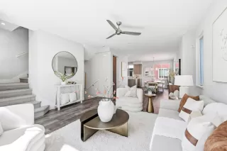 Photo #4: ML82042092 Listing 