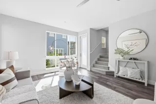 Photo #5: ML82042092 Listing 