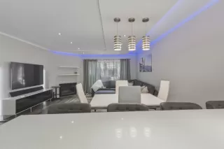 Photo #4: ML82042118 Listing 