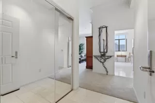 Photo #4: ML82042123 Listing