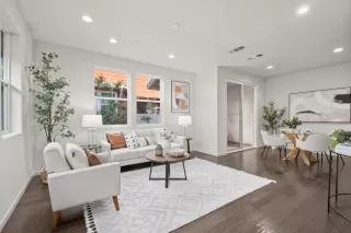 Photo #3: ML82042166 Listing 