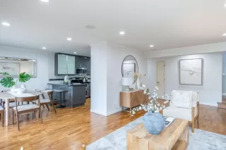 Photo #2: ML82042174 Listing 