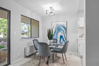 Photo #5: ML82042178 Listing