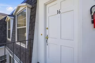 Photo #2: ML82042193 Listing 