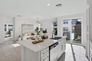 Photo #1: ML82042224 Listing 