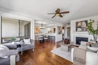 Photo #3: ML82042230 Listing 