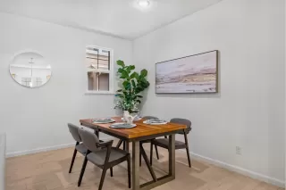 Photo #6: ML82042239 Listing 