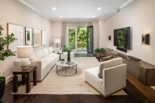 Photo #4: ML82042262 Listing 