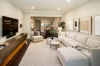 Photo #5: ML82042262 Listing 