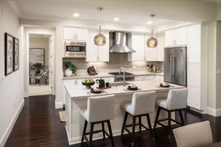 Photo #6: ML82042262 Listing 