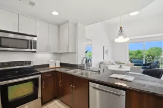 Photo #4: ML82042293 Listing 