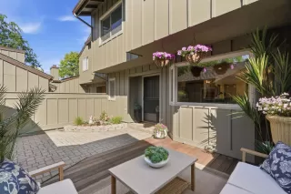 Photo #4: ML82042346 Listing 