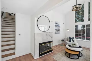 Photo #5: ML82042347 Listing