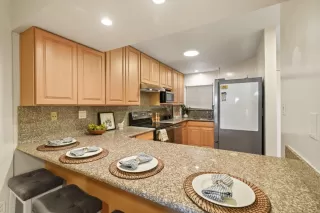 Photo #6: ML82042357 Listing 