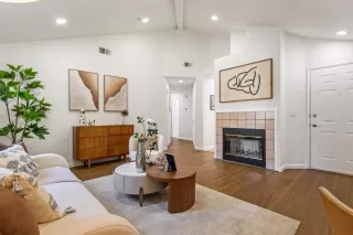 Photo #6: ML82042358 Listing 