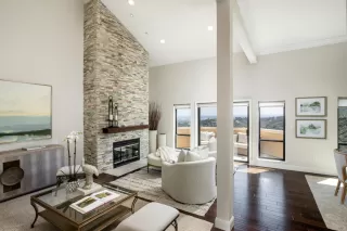 Photo #5: ML82042413 Listing