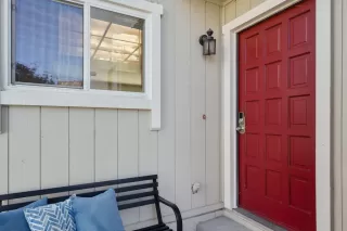 Photo #4: ML82042463 Listing 