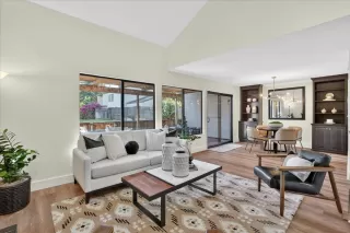 Photo #5: ML82042483 Listing 