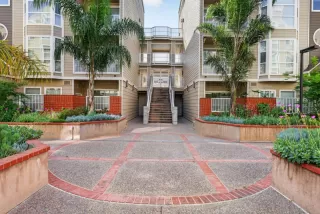 Photo #1: ML82042499 Listing 