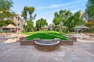 Photo #4: ML82042499 Listing 