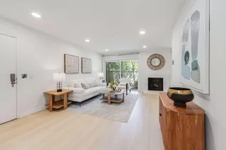 Photo #6: ML82042501 Listing