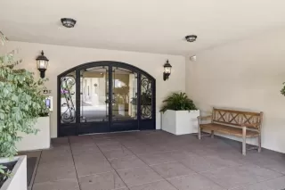 Photo #5: ML82042523 Listing