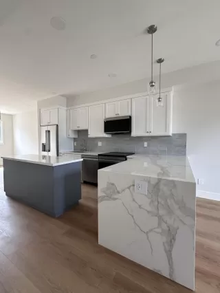 Photo #5: ML82042546 Listing 