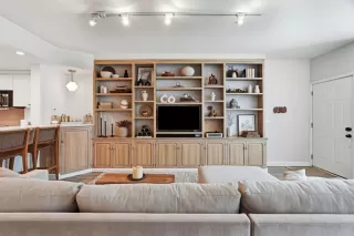 Photo #2: ML82042573 Listing 