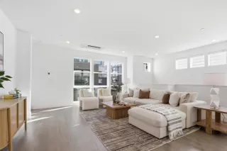 Photo #3: ML82042596 Listing 