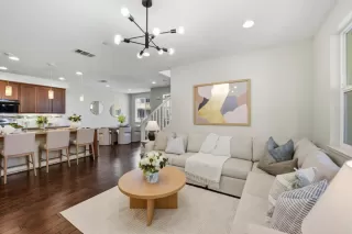 Photo #1: ML82042629 Listing 