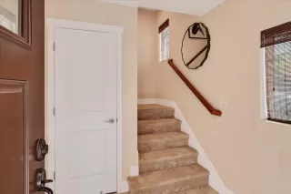 Photo #5: ML82042654 Listing