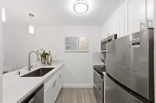 Photo #6: ML82042667 Listing