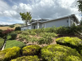 Photo #1: ML82042675 Listing 