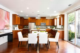 Photo #5: ML82042689 Listing