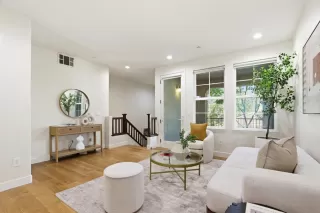 Photo #3: ML82042690 Listing 