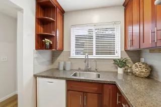 Photo #3: ML82042711 Listing 