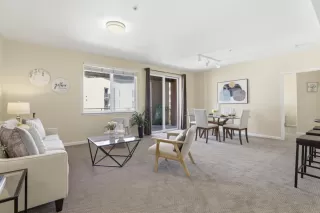 Photo #5: ML82042795 Listing 