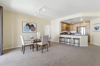 Photo #6: ML82042795 Listing 