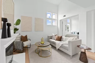 Photo #6: ML82042854 Listing 