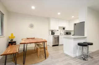 Photo #6: ML82042857 Listing 